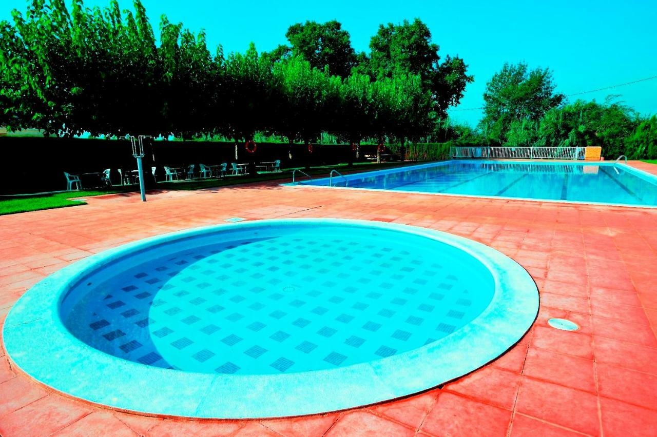 Masia Casa Roja Banyeres del Penedes Extérieur photo